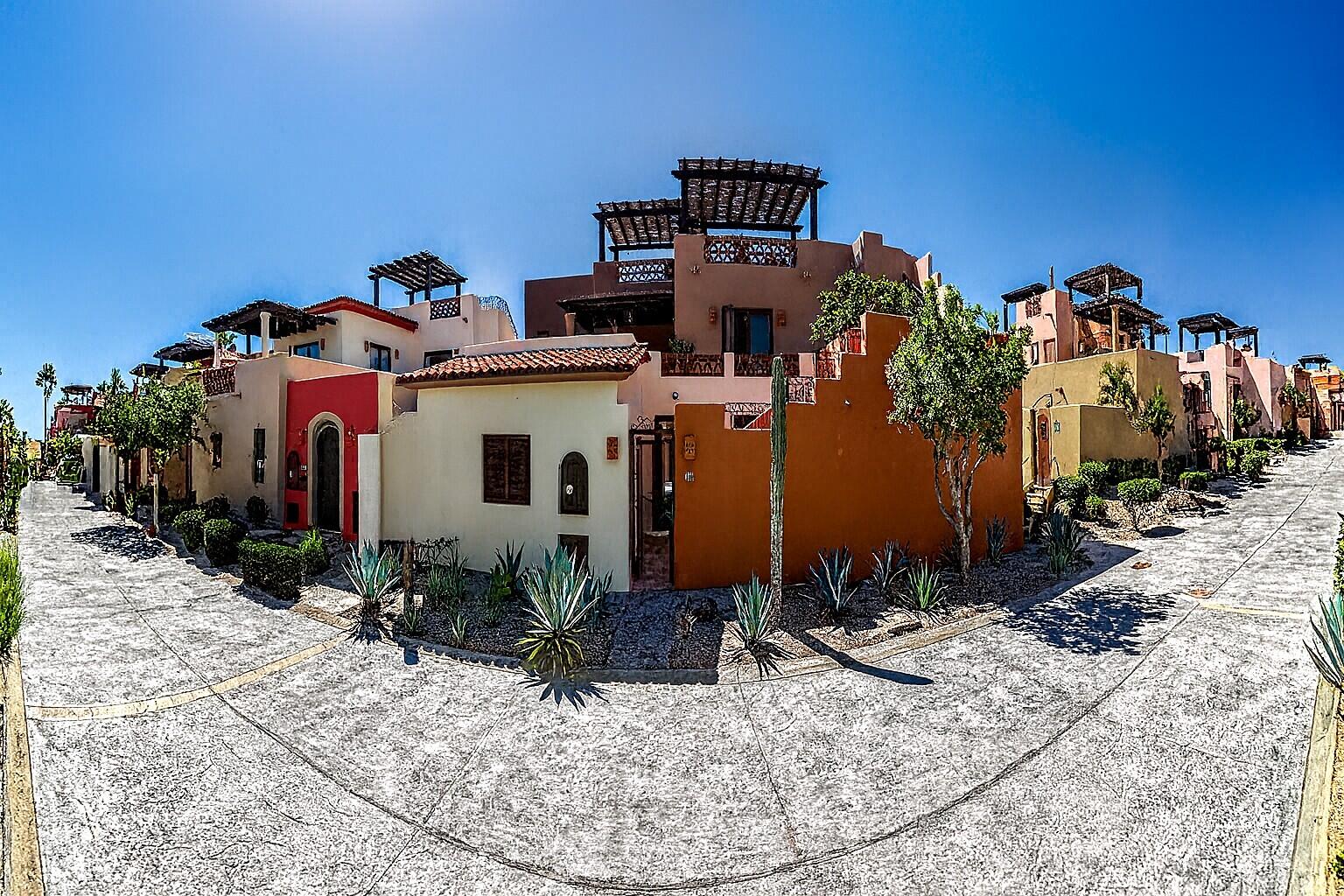 Cabo Luxury Rancho Par-El Cielito Hot sale! Priced to sell Modern Tuscan Townhome in El CielitoLocated atop Rancho Paraíso, this beautiful 3 bedroom, 3 bathroom corner unit offers privacy, and tranquility. Enjoy stunning ocean for sale