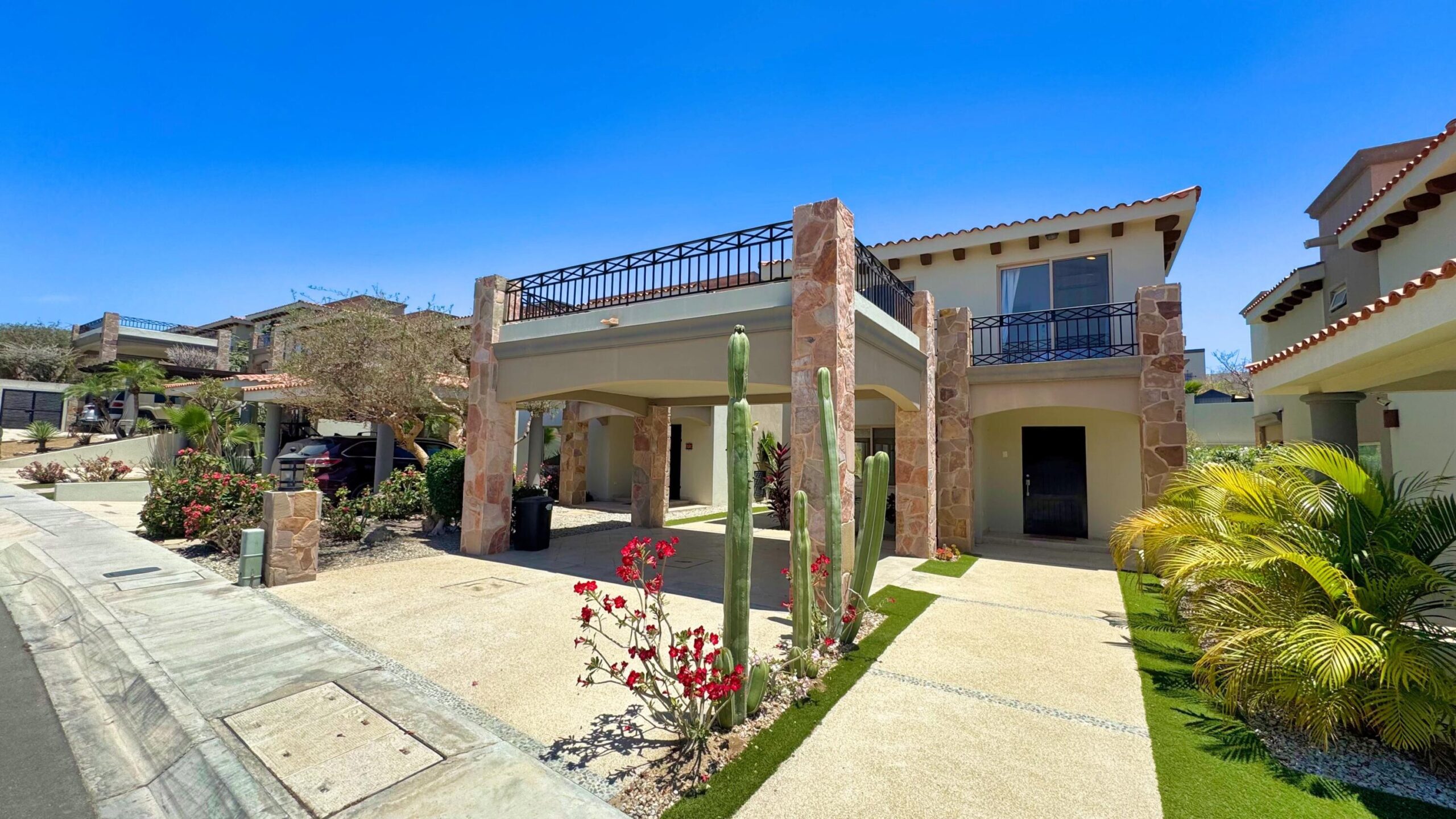 Cabo Luxury Cumbre Del Tezal Move-in ready and fully furnished. 2,045 sq ft of construction on a 2,551 sq ft lot with 3-car parking. Luxury finishes include marble flooring, wood kitchen with granite countertops, built-in wooden closets in all bedrooms, and vanities with tempered glass shower doors in all 3.5 baths. Fully equipped with 5 Gree inverter mini-split A/C units (3 × 1-ton, 2 × 2-ton), LG 22' French Door refrigerator, Whirlpool gas stove, and 1.7 cu ft microwave hood. Additional features: rooftop with bar, grill & sink, private terrace, storage, WiFi smart lock, private 5,000-liter cistern, and termite prevention system. ommunity: pool, gym, sports courts, kids' area, 3 clubhouses & 24/7 gated security for sale