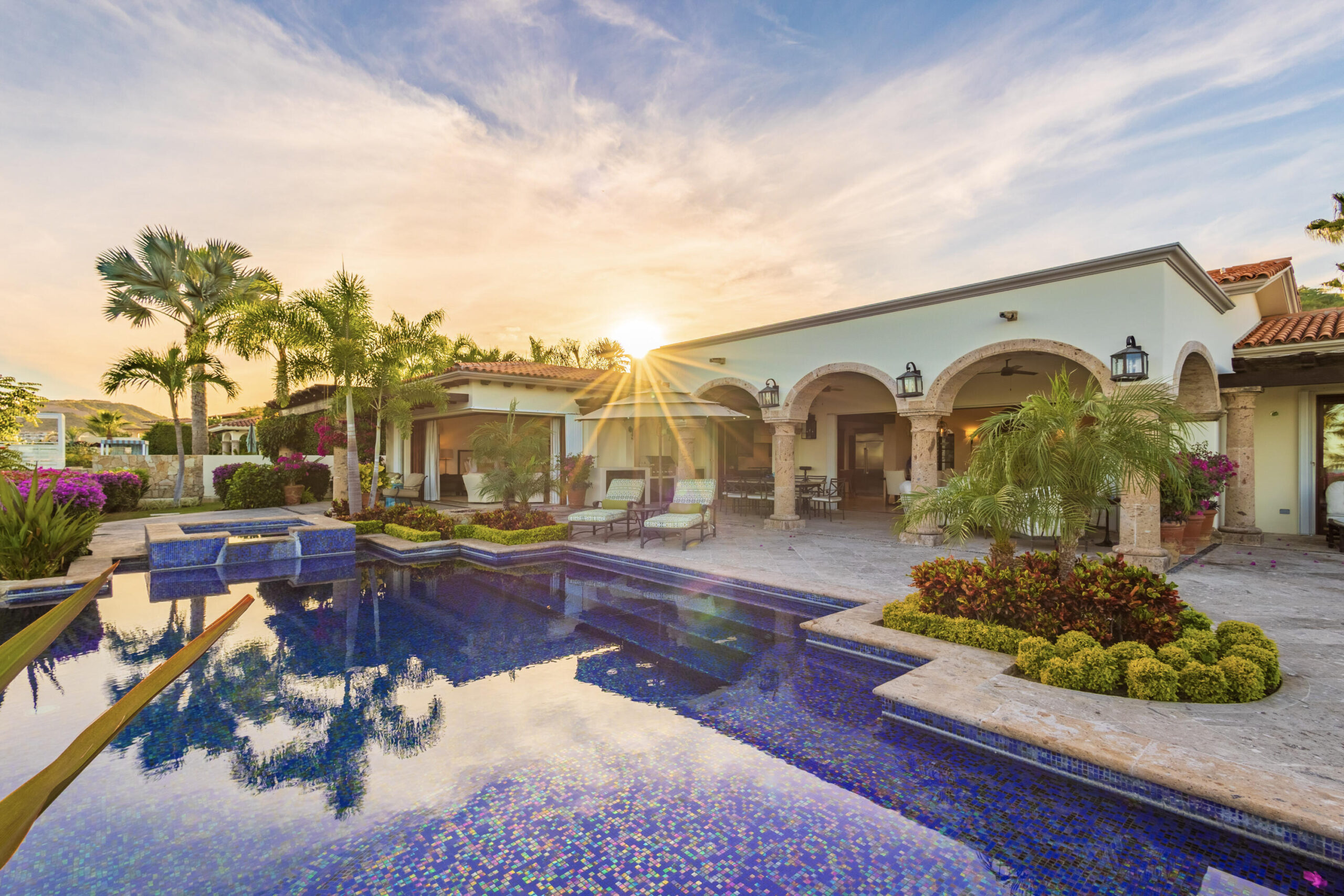 Cabo Luxury Oceano Baja Discover Casa Oceano, a stunning single-story fairway home in one of Los Cabos' most coveted communities. Prime location with for sale