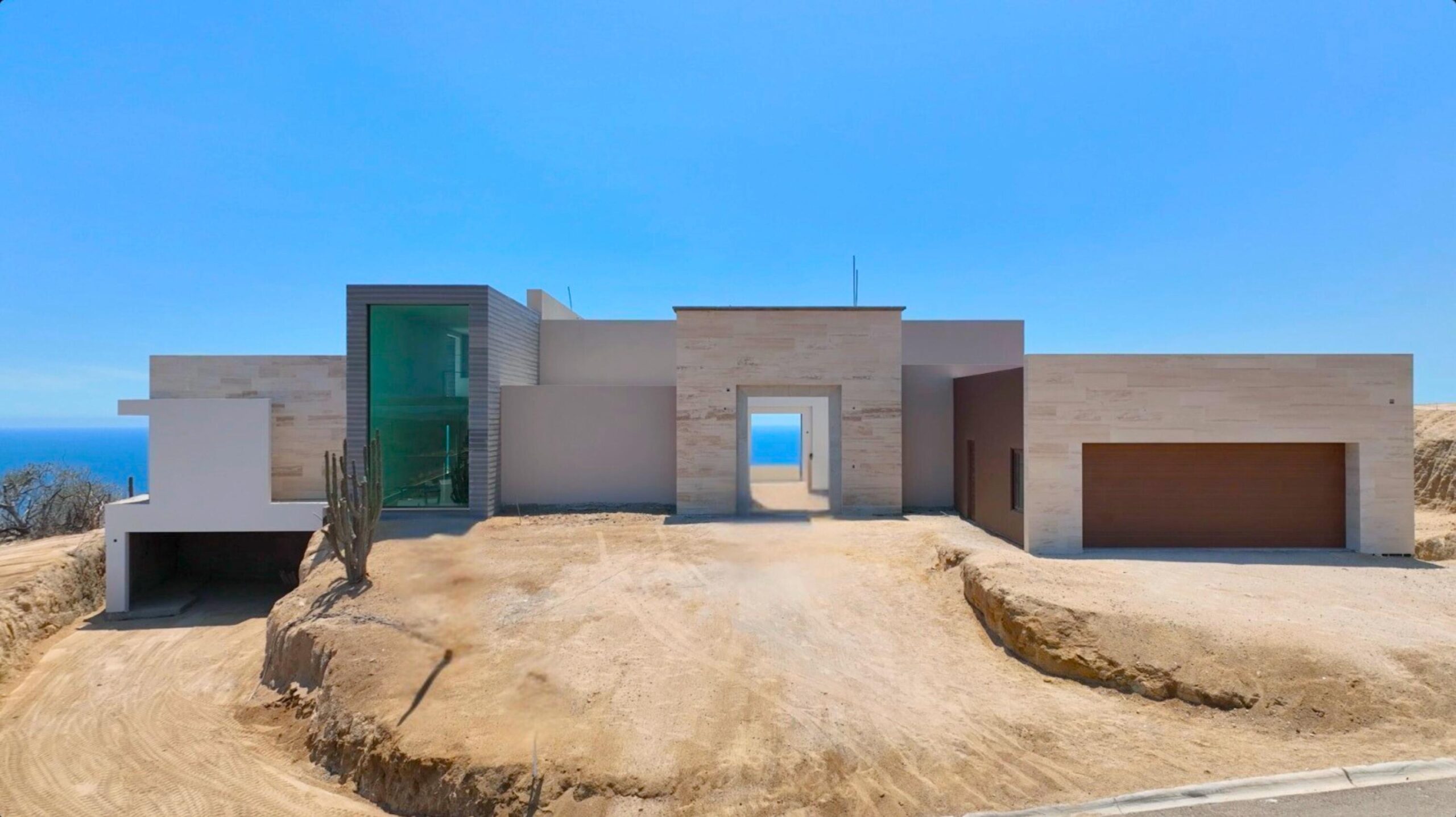 Cabo Luxury Pedregal Csl Perched high above the Pacific on the iconic cliffs of Pedregal, Casa Q is a rare opportunity to own one of Los Cabos' most spectacular for sale
