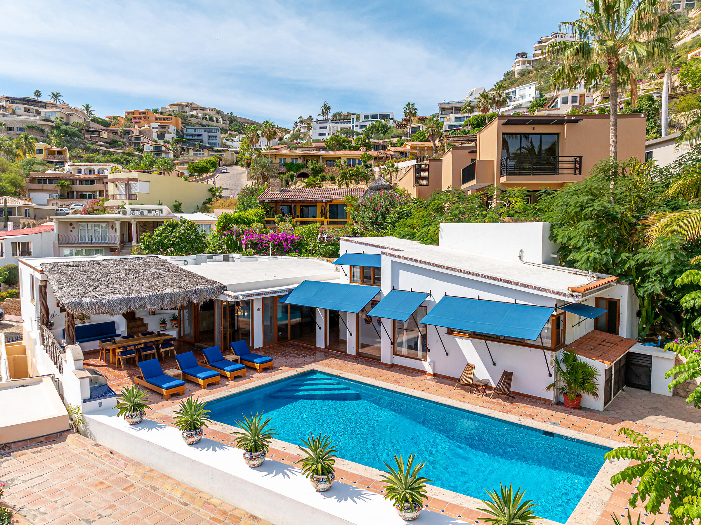 Cabo Luxury Pedregal Csl Welcome to your cozy piece of paradise in the heart of Pedregal! This lovely 4-bedroom, 3-bathroom home is full of classic Mexican charm. Beautifully maintained, the house has a warm, cheerful energy that makes you feel right at home the moment you walk through the door.Enjoy relaxing afternoons and stunning Marina for sale
