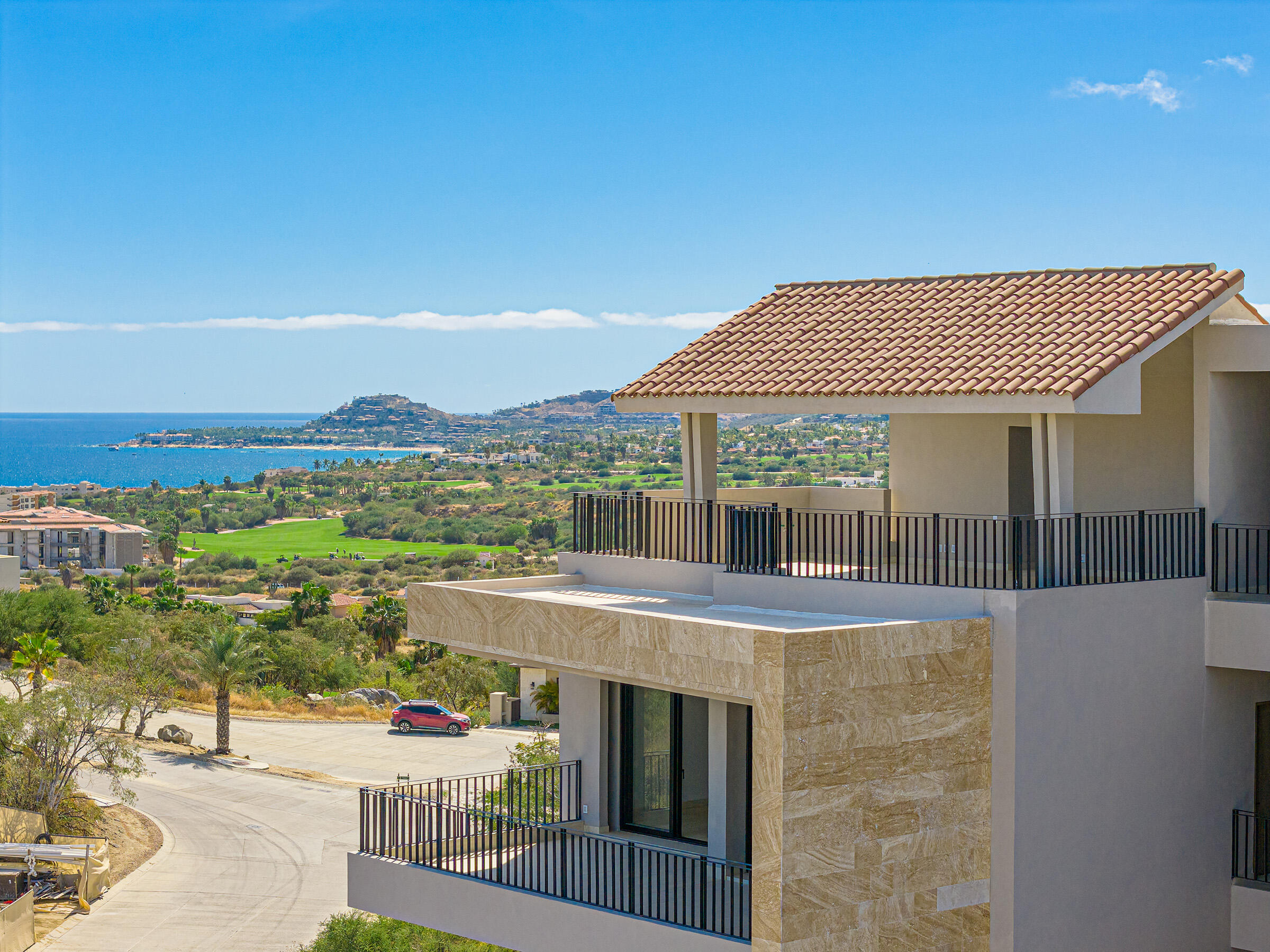 Cabo Luxury Plaza Calafia Discover your own slice of paradise. One of the few beachside complexes in Cabo San Lucas. This charming condo is perfectly situated just steps away from a beautiful swimmable beach, offering the ultimate blend of relaxation and convenience.Enjoy the ocean for sale