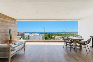 Cabo Luxury Amaterra Corner unit- Amaterra 304 D - is ideally located just 350 meters from Medano Beach, within the Amaterra Phase 2 building. This condo features 2 bedrooms and 2 full bathrooms, and is offered fully furnished and equipped, with one assigned parking space.It's a great option whether you're looking for a comfortable place to live or a property with rental potential. Residents enjoy access to a shared rooftop with a pool and beautiful – Duara Asava Tower, Cabo Corridor, Cabo Corridor, BS