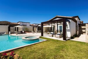 Cabo Luxury Coronado PLEASE WATCH THE VIDEO FIRST!Possibly the best location in Quivira at the end of the Cul De Sac looking directly at the pacific and the Quivira Golf Course. Amazing positioning zero blockage of – Espejo 4 bedroom estate home, Pacific, BS