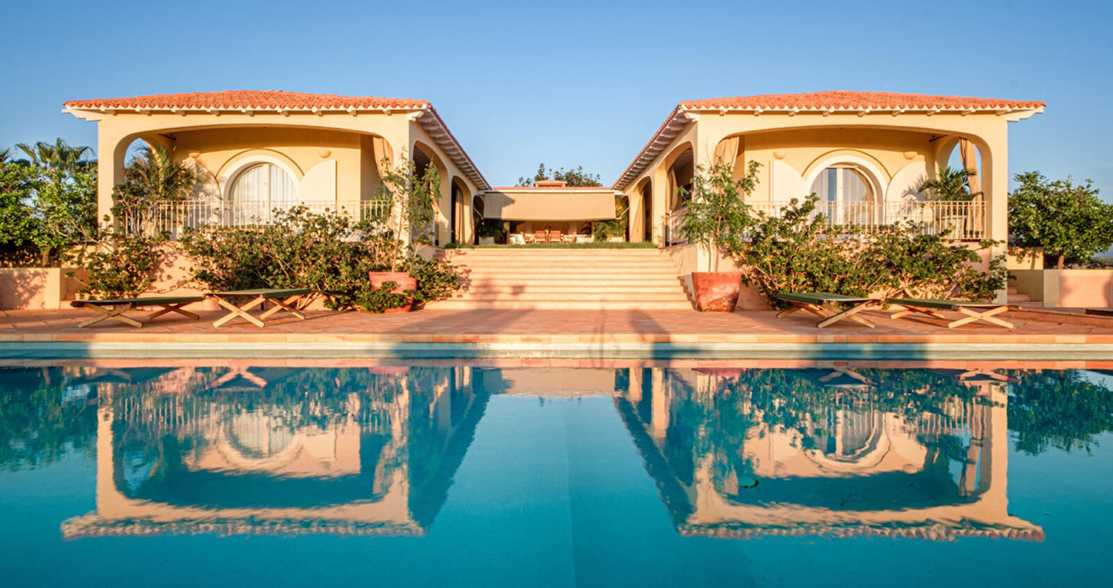 Cabo Luxury Coronado PLEASE WATCH THE VIDEO FIRST!Possibly the best location in Quivira at the end of the Cul De Sac looking directly at the pacific and the Quivira Golf Course. Amazing positioning zero blockage of for sale