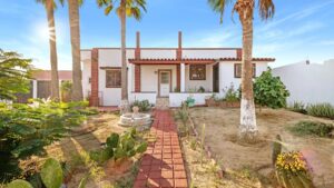 Cabo Luxury Maranata Beautiful 4-Bedroom Home in El Tezal, Cabo San Lucas - Now Offering – Jacarandas, Cabo San Lucas, BS