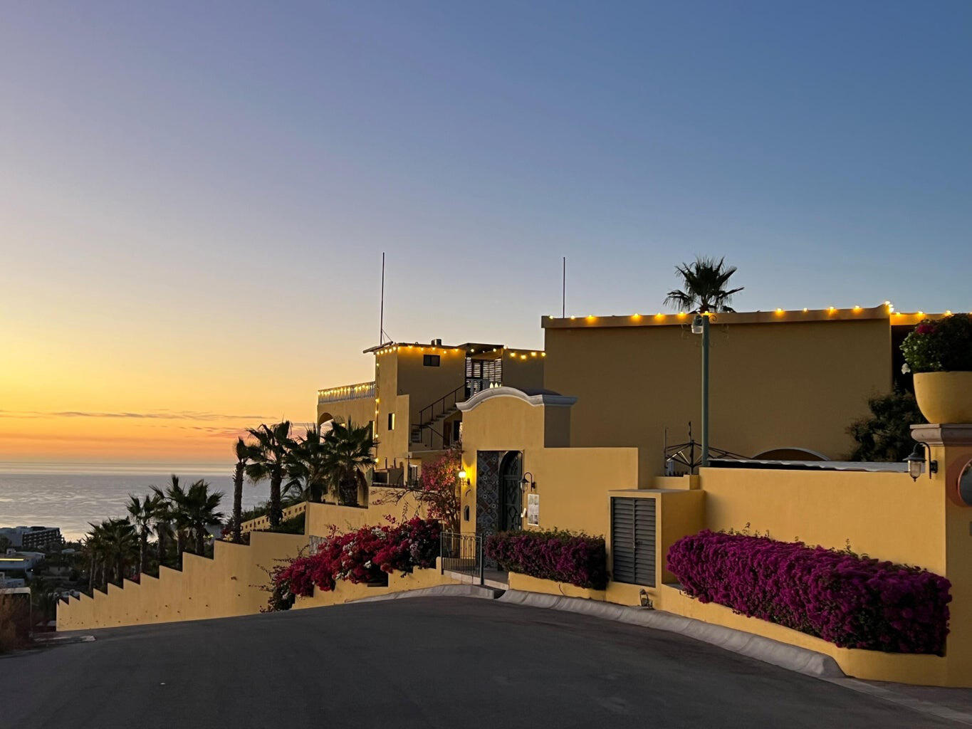 Cabo Luxury Rolling Hills **Casa Canuck** is a custom residence located at the highest point of **Rolling Hills, Pacific, Los Cabos**, offering exceptional privacy and **360-degree panoramic for sale