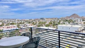 Cabo Luxury Laguna Vista Beautiful two-story condo featuring 2 bedrooms and 2 full bathrooms, ideally located just 10 min walk to the beach and within walking distance to downtown San Jose del Cabo, the Art District, shops and some of the area's best restaurants. This fully furnished condo is move-in ready and offers the perfect combination of comfort, convenience, and coastal living. – Ocean View Condo, Cabo San Lucas, BS