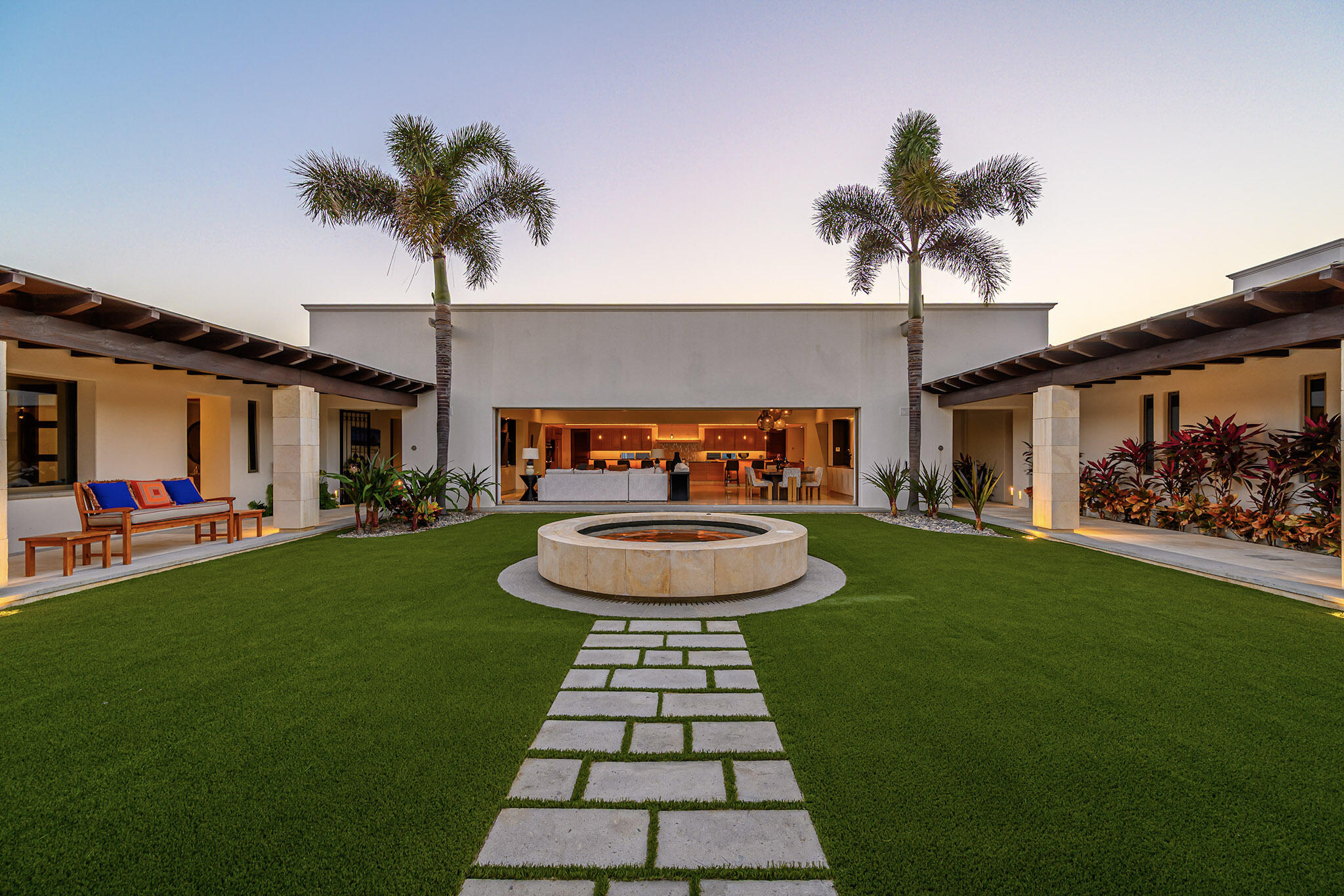 Cabo Luxury Pedregal Csl Perched high above the Pacific on the iconic cliffs of Pedregal, Casa Q is a rare opportunity to own one of Los Cabos' most spectacular for sale