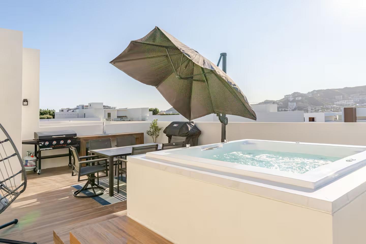 Cabo Luxury Marea Los Cabos PENTHOUSE with private rooftop and spa jacuzzi to enjoy the evening sunsets. 2 bedroom, 2 bath, fully furnished condo in the heart of downtown Cabo San Lucas. Famous, Medano beach is just a few blocks away and all convinces are at your doorstep. Marea condos has its own gym, pool, picnic area, fire pit and 24 hr security. Everything you need is here in this modern and turn key condo. for sale