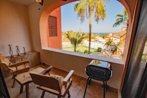 Cabo Luxury Plaza Calafia Discover your own slice of paradise. One of the few beachside complexes in Cabo San Lucas. This charming condo is perfectly situated just steps away from a beautiful swimmable beach, offering the ultimate blend of relaxation and convenience.Enjoy the ocean – Plaza Calafia, Cabo Corridor, BS