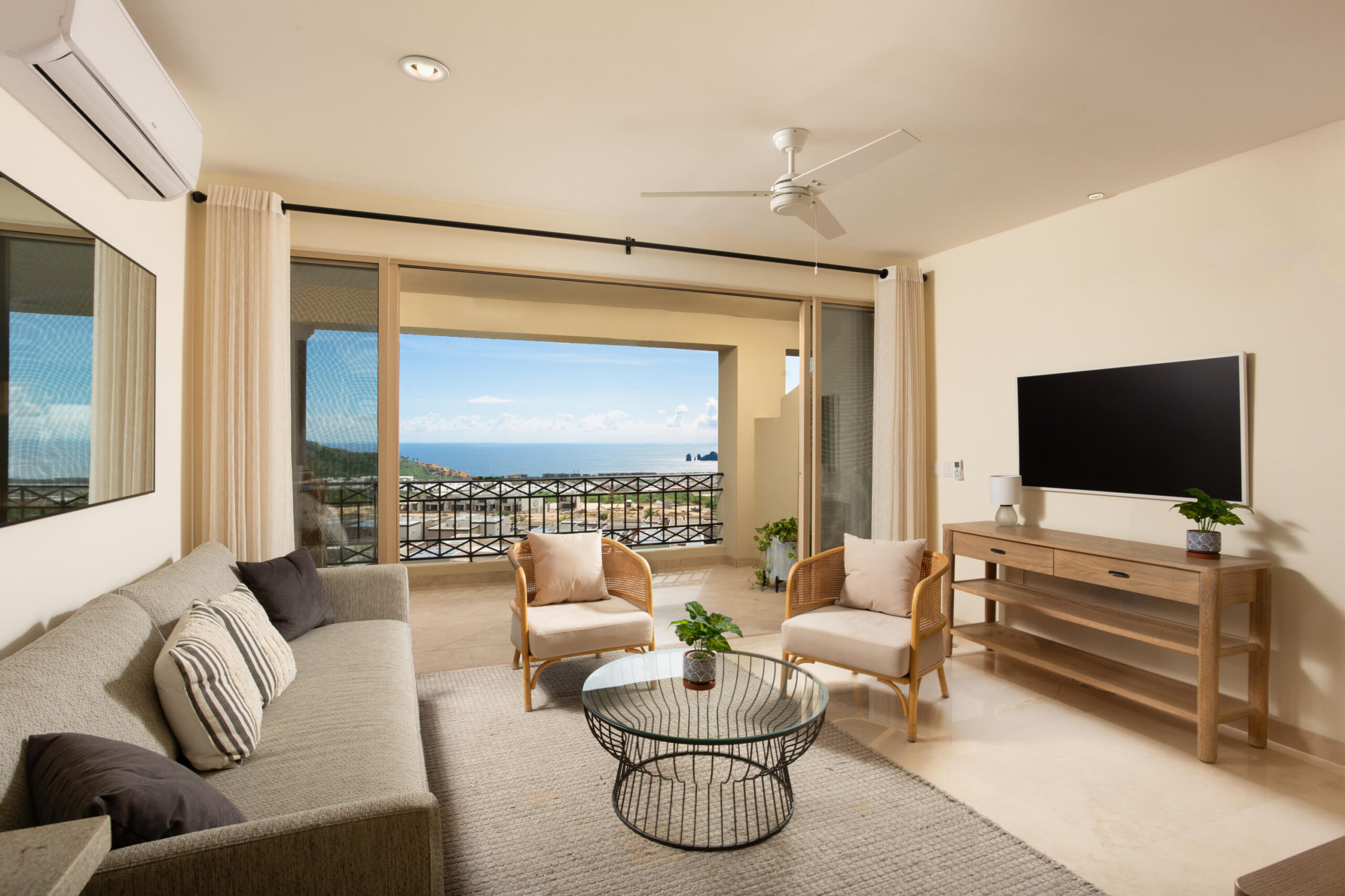 Cabo Luxury Ventanas Penthouse 643 at Ventanas de Cabo Norte is a fully furnished 3-bedroom, 2-bath penthouse offering panoramic – Ventanas de Cabo Norte, Cabo Corridor, BS