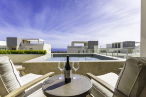 Cabo Luxury Cabo Costa Welcome to Cabo Costa, one of Cabo San Lucas' newest residential communities, where modern architecture meets the natural beauty of Baja. This beautifully appointed ground-floor residence features two spacious en-suite bedrooms, a private terrace, and a dipping pool. Finished in warm, neutral tones, the home offers a timeless design that is both elegant and inviting. Residents enjoy resort-style amenities including a clubhouse, infinity pool, fitness center, sundeck, and business space. Contact me today for more information or to schedule a private tour. – Via La Paloma, Cabo Corridor, BS